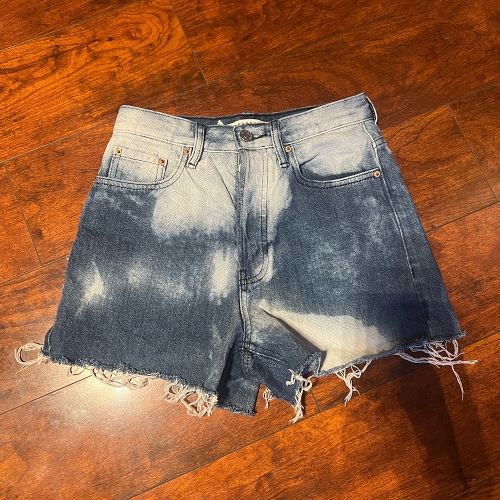 PacSun Blue and White Jean Shorts with Frayed Hem